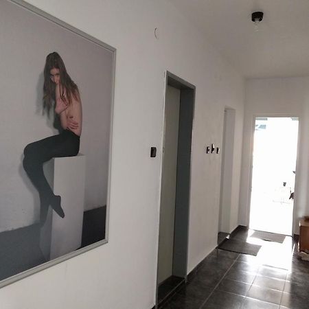 Apartamento Modern Flat Near Downtown Plovdiv Exterior foto